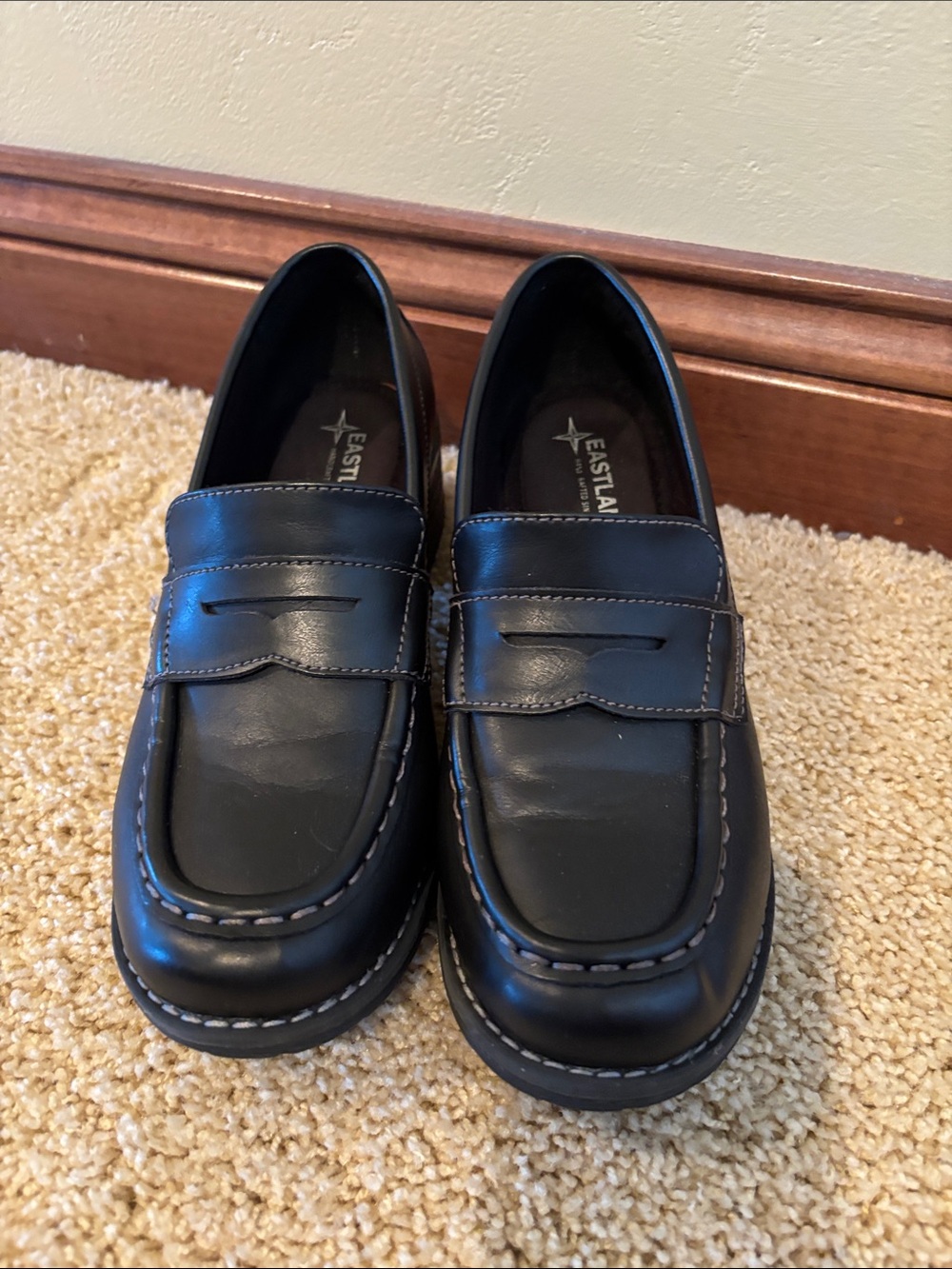 Eastland Black Leather Women's Penny Loafers